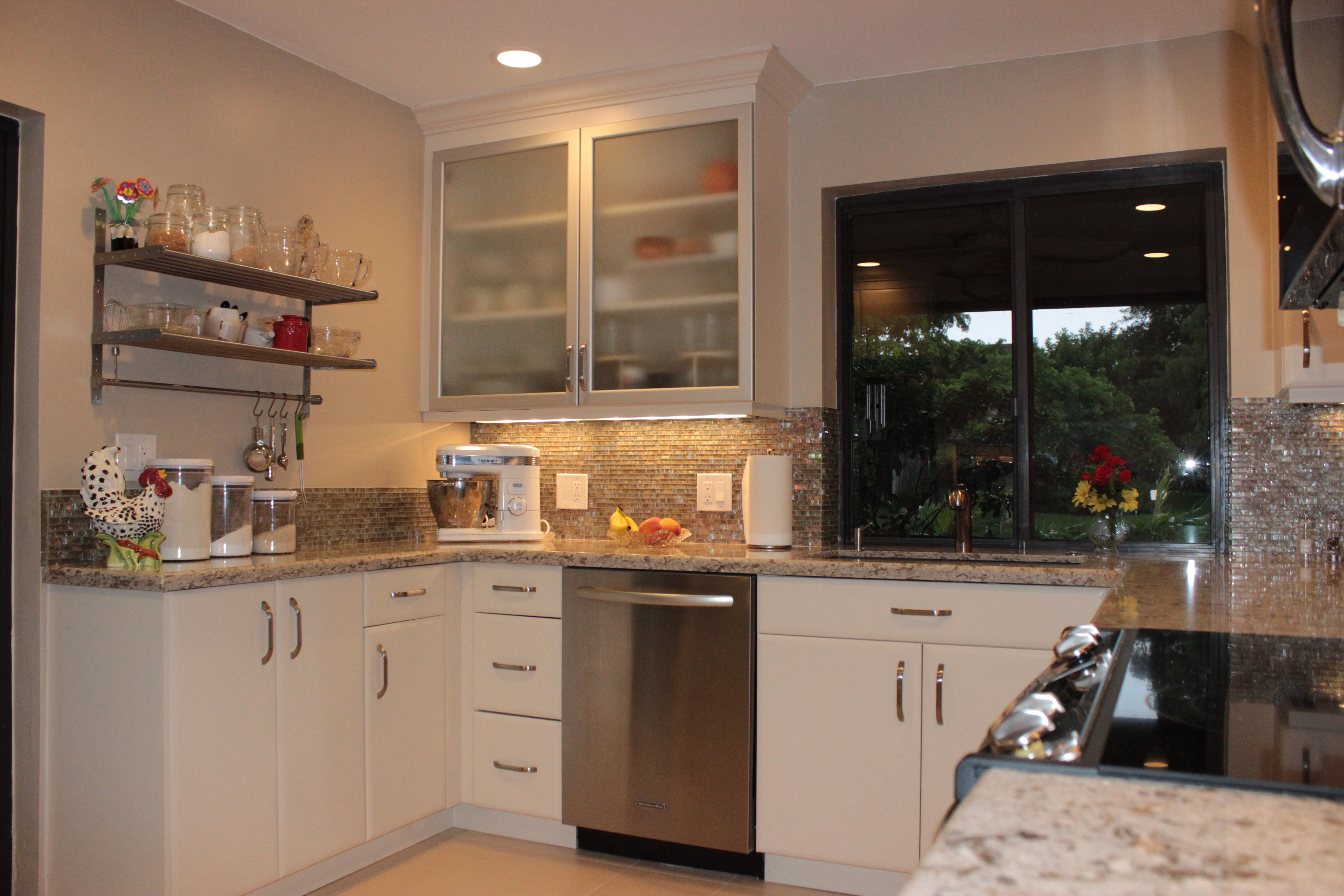 Contemporary Kitchen